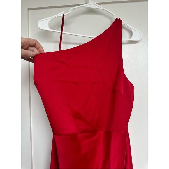 NWT Anthropologie BHLDN Dylan One-Shoulder Satin Side-Slit Gown in Red, Size 12 - Picture 10 of 13